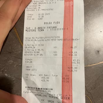 A101 Tarihi Geçmiş Bozuk Sebzeleri Satıyorsunuz