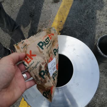Migros Yalan Söylenmesi ve Bayat Tatlı Satılması
