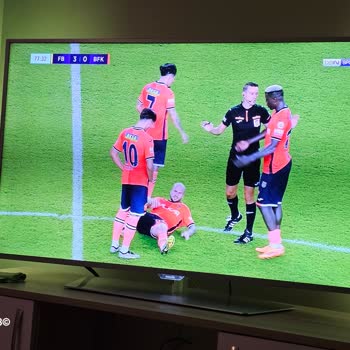 Philips TV'de Yatay Karartı Sorunu