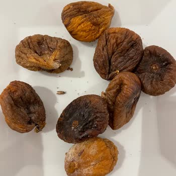 Migros'tan Aldığım Kuru İncirin Böceklenmesi