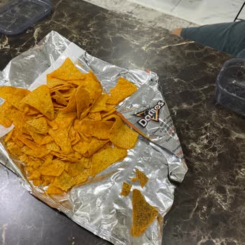 Doritos Paketin İçerisinde Bulunan Cipsler