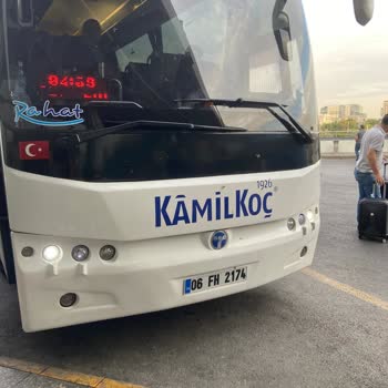 Kamil Koç 06 Fn 2174 Plakalı Sefer Eski Püskü Otobüs Konforsuz Yolculuk
