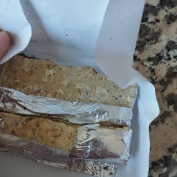 Nestle Bayat Ve Bozuk Çıkan Çikolata