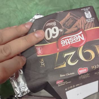 Nestle Bayat Ve Bozuk Çıkan Çikolata