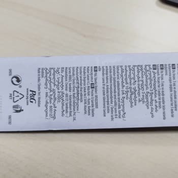 Oral - B Markasına Yakışmayan Kötü Diş Fırçası...