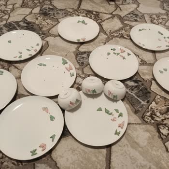 Sürat Kargo Üzerinde Kırılır Yazan Kargonun Çok Kötü Taşınması