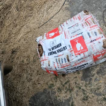 Sürat Kargo Üzerinde Kırılır Yazan Kargonun Çok Kötü Taşınması