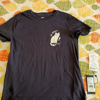 Mavi'den Aldığım T-shirt İlk Yıkamada Yamuldu