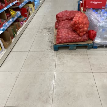 A101 Mağaza Hijyen Sorunu