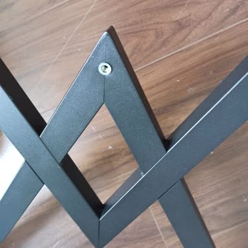 Evdemo Home Design Evdemo Masa Sandalye Kırık Geldi, İlgilenen Kimse Yok