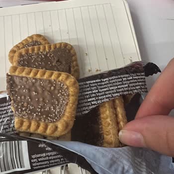 Eti Burçak Sütlü Çikolatalı