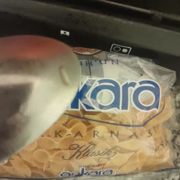 Nuh'un Ankara Makarnası Makarnadan Kurt Çıktı