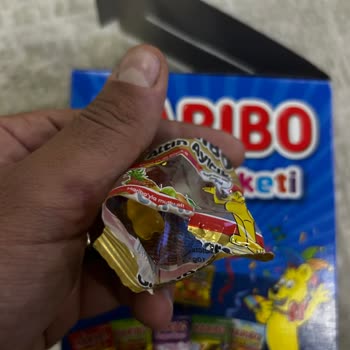 Haribo Firmasının Ambalajı Açık Jelibon Satması