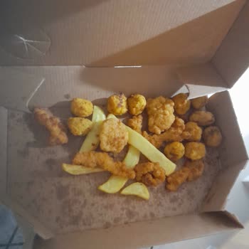 Domino's Pizza Siparişimdeki Hatalı İşlem Ve Yanlış Ürün