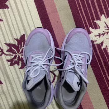 Adidas Ayakkabım Yıkanınca Renk Değiştirdi!