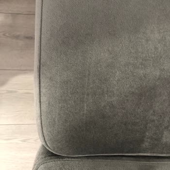 Bellona Koltuk Yırtık Ve Çizik Geldi