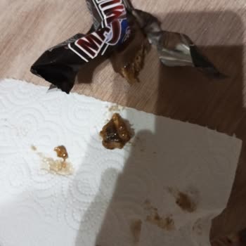 Eti Gıda Maxımus Ürününde Çıkan Sert Ürün