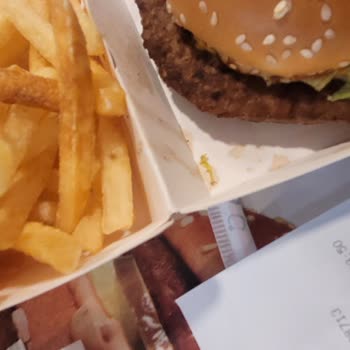 McDonald's Yanlış Servis. Yanlış Tavır.