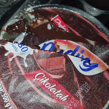 BİM Daphne Puding Küflü