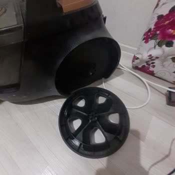 Stilevs Elektrikli Süpürgenin Tekerleği