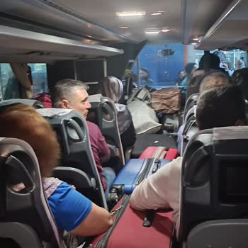 Metro Turizm Pişmanlığı Koridorlarında Full Bavul Valiz Var