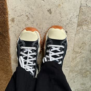 SuperStep Converse Türkiye Ye Hitaben
