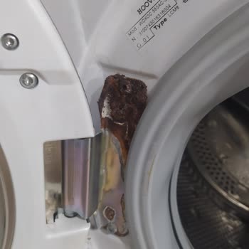 Hoover Wdxoc 585AC-S 8 Kg Yıkama 5 Kg Kurutmalı Çamaşır Makinesi Sorunu