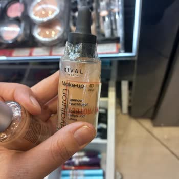 Rossmann Raflarda Bozuk Ürünlerin Satılması