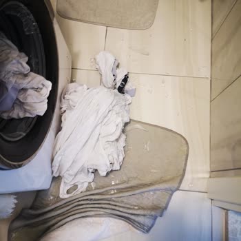 Vestel Çamaşır Makinesi Kapak Camı Patlaması