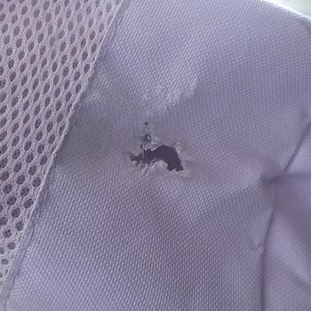 LC Waikiki Kırılan Ve Yırtılan Elsalı Okul Çantası