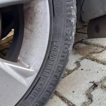 Petlas Marka Değerine Sahip Çıkmıyor