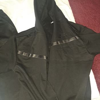 Baybornn35 (Instagram) Nike Tech Takımı Kalitesiz Ve İade Sorunu