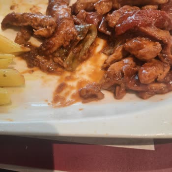 Maltepe Park Tavuk Dünyası Efsane Buffalo