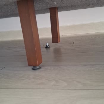 Doğtaş Mobilya Marissa Koltuk Takımı Kumaşı Kol Kısmı Ayakları Tamamı Hatalı