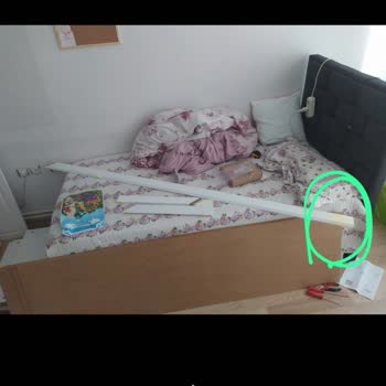 Rabi Mobilya Kırık Parça İle Gelen 6 Kapaklı Beyaz Dolap