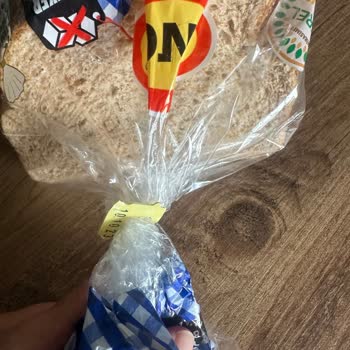 UNO Tam Buğday Ekmeği Tarihi Geçmemesine Rağmen Küflenmiş