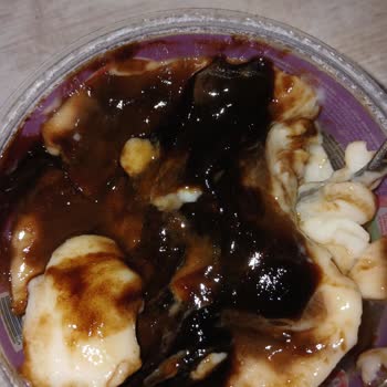 Eker Üstü Küflenmiş Kazandibi Tatlı