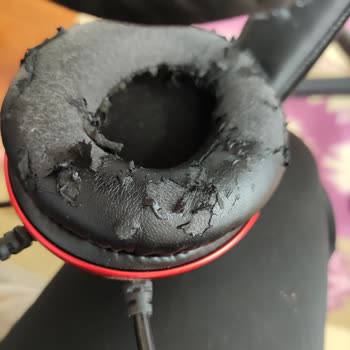 Gamepower Mei Kulaklık Pedinin Soyulması