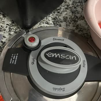 Emsan Mutfak 1 Aydır Kapak Lastiği Temin Edemiyor