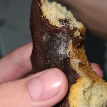 A101 Kekspir Küflü Çıktı