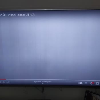 Samsung 75" Ekran Arızası