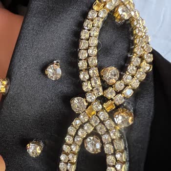 Emaar Square Serpil Giyim Defolu Ürün