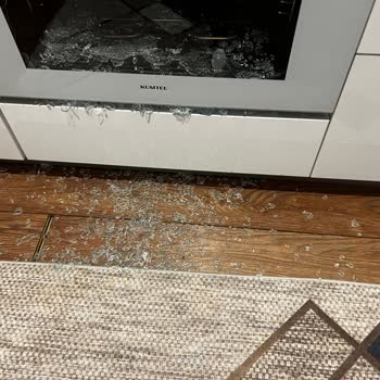 Kumtel Ankastre Fırın Camı Patladı