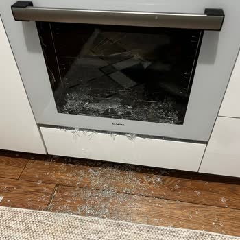 Kumtel Ankastre Fırın Camı Patladı