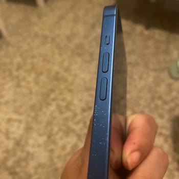 iPhone 13 Renk Değişimi