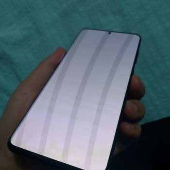 Samsung S20+ Kendiliğinden Ekran Beyazlaması