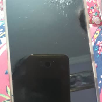 Reeder S19 Max Pro Ekran Kırıldı