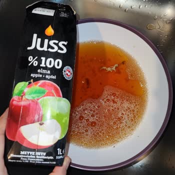 Juss Meyve Suyunun İçinden Tanımsız Şeyler Çıktı