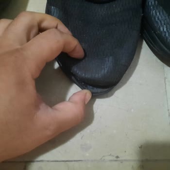 Tonny Black Ayakkabının Tabanı Parçalandı