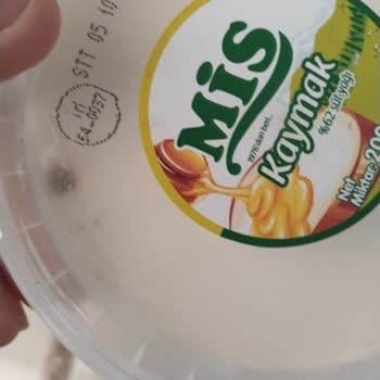 Şok Marketler Kaymağın Küflü Olması
